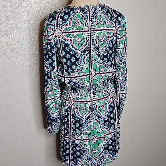 Crown & Ivy Tile Patterned Blue and Green Long Sleeve Blouson Peasant Dress - Picture 4 of 8